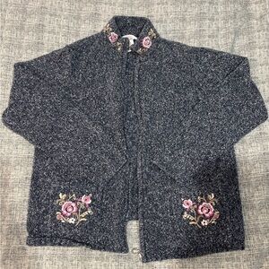 Embroidered Northern Refection zip up sweater